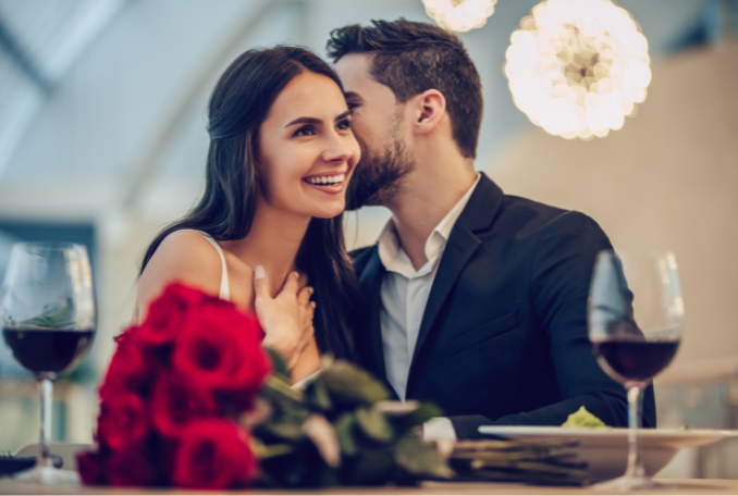 Celebrate in Style: In-Room Decoration Packages at moodhoian